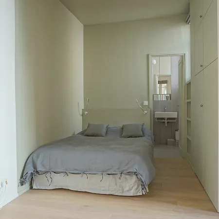 Etoile 8 Paris